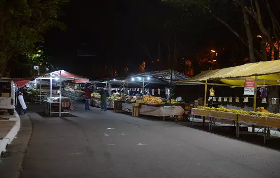 Confira os locais, dias e horários das feiras livres noturnas em Caieiras hoje: